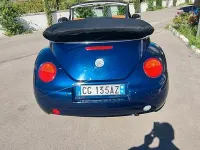 Usata VW New Beetle 116 CV (85 kW) 2004 Blu Utilitaria