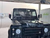 Usata Land Rover Defender 122 CV (89 kW) 1999 Nero Station wagon