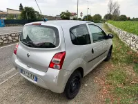 Usata Renault Twingo LE 58 CV (42 kW) 2010 Argento Utilitaria