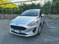 Gebraucht Ford Fiesta 70 PS (51 kW) 2018 Grau Kleinwagen