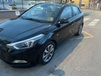 Usata Hyundai i20 Classic 74 CV (54 kW) 2015 Grigio Berlina