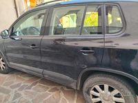 Usata VW Tiguan 140 CV (102 kW) 2010 Nero SUV