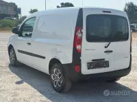Usata Renault Kangoo 90 CV (66 kW) 2014 Bianco Monovolume
