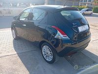 Usata Lancia Ypsilon 95 CV (69 kW) 2013 Nero Utilitaria