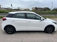 Usata Hyundai i20 Style 75 CV (55 kW) 2017 Bianco Berlina