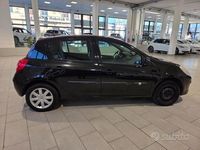 Usata Renault Clio II Dynamique 75 CV (55 kW) 2009 Nero Berlina