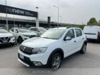 Usata Dacia Sandero Comfort 90 CV (66 kW) 2020 Bianco Utilitaria