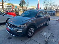 Usata VW T-Roc Style 116 CV (85 kW) 2018 Grigio SUV