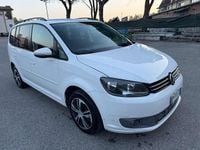 Usata VW Touran Highline 149 CV (109 kW) 2011 Bianco Monovolume