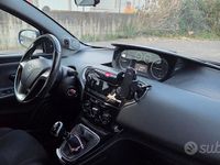 Usata Lancia Ypsilon 95 CV (69 kW) 2015 Nero Utilitaria