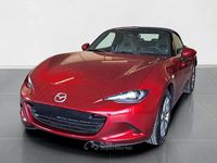 Nuova Mazda MX5 Exclusive-Line 133 CV (97 kW) 2026 Soul red crystal Cabrio