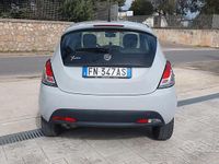 Usata Lancia Ypsilon 69 CV (50 kW) 2018 Utilitaria