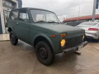 Usata Lada niva 75 CV (55 kW) 1991 Verde SUV