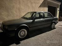 Usata BMW 316 100 CV (73 kW) 1988 Grigio Berlina