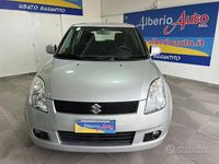 Usata Suzuki Swift GL 92 CV (67 kW) 2006 Argento metallizzato Utilitaria