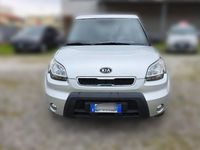 Usata Kia Soul 128 CV (94 kW) 2010 Gray SUV