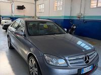 Usata Mercedes C220 Avantgarde 170 CV (125 kW) 2007 Beige Berlina