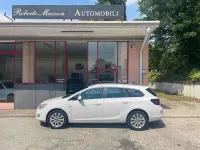 Usata Opel Astra Cosmo 110 CV (80 kW) 2012 Bianco Station wagon