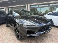 Usata Porsche Cayenne Black Edition 462 CV (339 kW) 2022 Nero jet metallizzato SUV