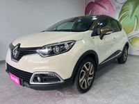 Usado Renault Captur Iconic 110 CV (80 kW) 2016 Beige SUV
