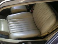 Usata Mercedes E230 136 CV (100 kW) 1983 Grigio Station wagon