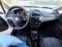 Usata Fiat Punto Evo Dynamic 75 CV (55 kW) 2011 Utilitaria