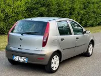Occasion Fiat Punto 60 ch (44 kW) 2004 Blanc Citadine