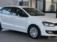 Usata VW Polo Comfortline 75 CV (55 kW) 2010 Bianco Utilitaria