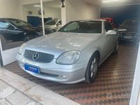 Usata Mercedes SLK200 163 CV (119 kW) 2000 Argento Cabrio