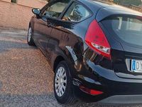 Usata Ford Fiesta 80 CV (58 kW) 2009 Nero Utilitaria
