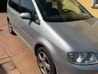 Usata VW Touran 140 CV (102 kW) 2005 Grigio Monovolume