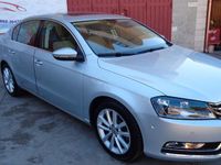 Usata VW Passat Highline 140 CV (102 kW) 2012 Argento Berlina