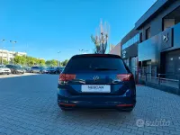 Usata VW Passat Executive 150 CV (110 kW) 2020 Blu Station wagon