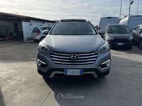 Usata Hyundai Santamo Style 197 CV (144 kW) 2015 Gray Monovolume
