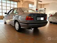 Usata BMW 318 113 CV (83 kW) 1992 Grigio Berlina