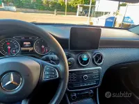 Usata Mercedes GLA200 163 CV (119 kW) 2020 Nero SUV