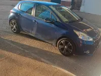 Begagnad Peugeot 208 68 HK (50 kW) 2015 Halvkombi