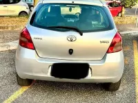 Usata Toyota Yaris 69 CV (50 kW) 2007 Grigio Utilitaria