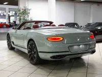 Usata Bentley Continental GT Convertible 659 CV (484 kW) 2023 Opalite Cabrio