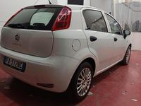 Usata Fiat Grande Punto 75 CV (55 kW) 2015 Utilitaria