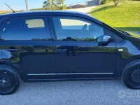 Usata VW up! 68 CV (50 kW) 2014 Nero Utilitaria
