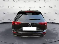 Käytetty VW Golf VIII Life 116 HP (85 kW) 2025 Musta Farmari