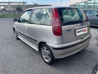 Usata Fiat Punto 133 CV (97 kW) 1996 Grigio Utilitaria