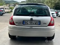 Usata Renault Clio II R.S. 169 CV (124 kW) 2000 Grigio Berlina