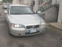 Usata Volvo S60 163 CV (119 kW) 2004 Grigio Berlina
