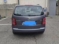 Usata VW Touran 105 CV (77 kW) 2005 Grigio Monovolume