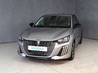 Usata Peugeot 208 Allure 101 CV (74 kW) 2024 Grigio Utilitaria