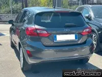 Usata Ford Fiesta Titanium 86 CV (63 kW) 2018 Grigio Utilitaria