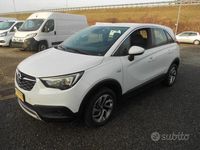 Usata Opel Crossland 110 CV (80 kW) 2019 Bianco pastello SUV