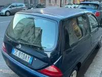Usata Lancia Ypsilon 60 CV (44 kW) 2002 Bluazzurro Utilitaria